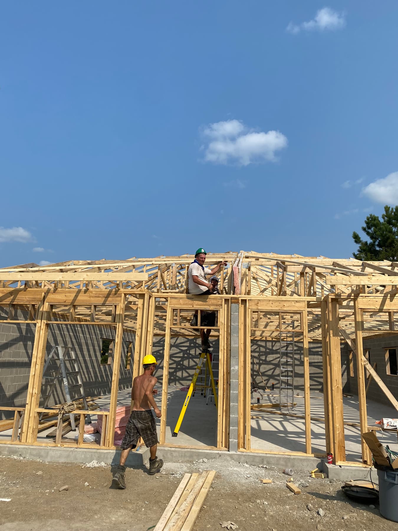 Roofline And Shell Coordination